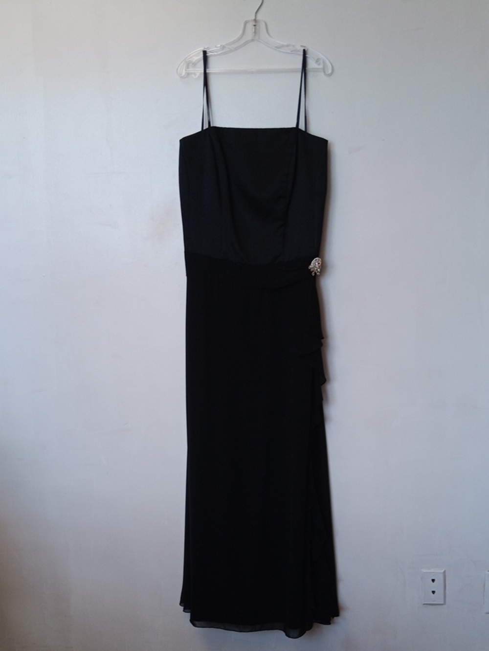 Faviana Black Spaghetti-Strap Maxi Dress with Brooch Detail